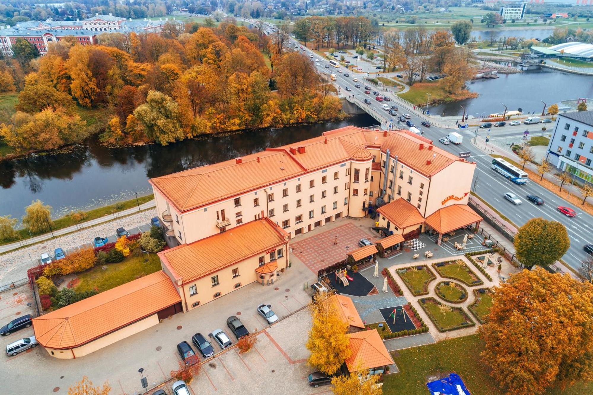 Hotel Jelgava Exterior photo