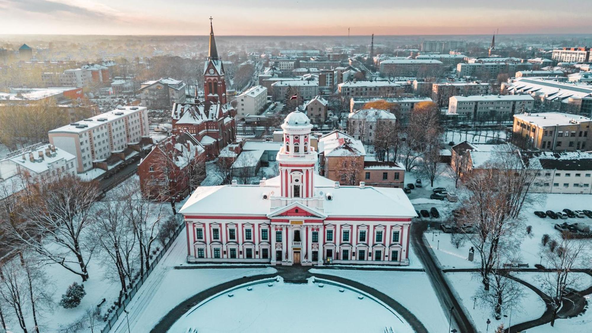 Hotel Jelgava Exterior photo