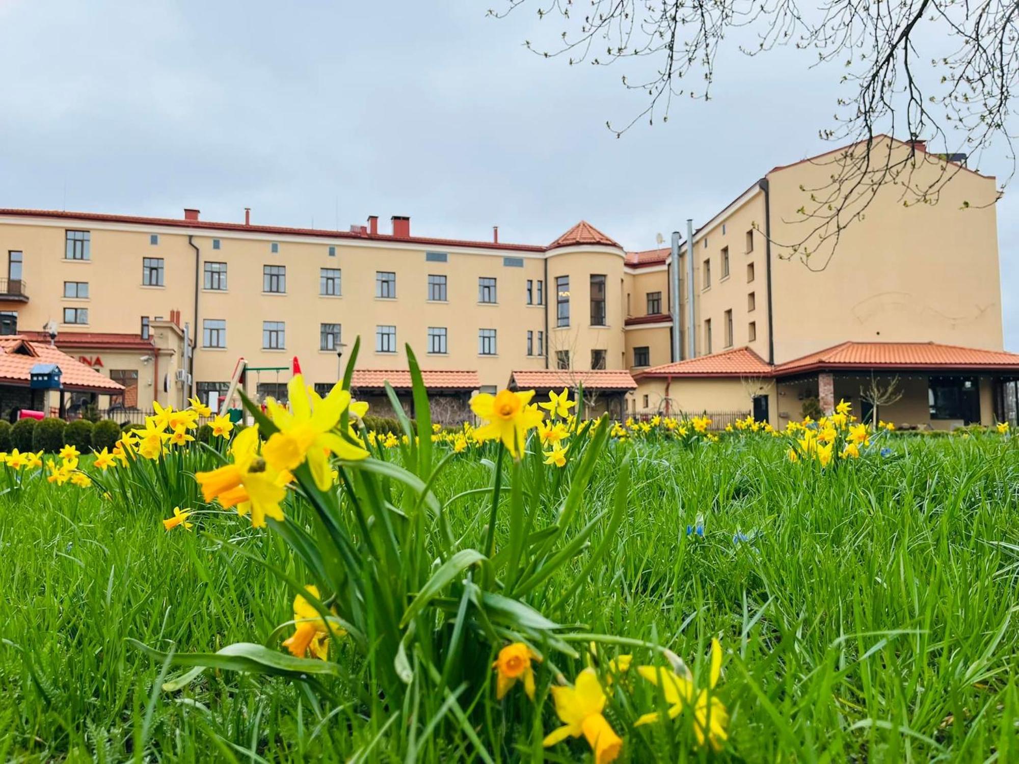 Hotel Jelgava Exterior photo